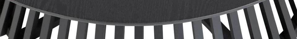 Mise en avant matière Table d'appoint basse en bois noir Slats