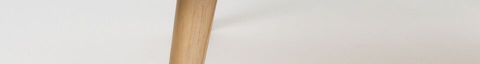 Mise en avant matière Table d'appoint en bois beige Rise