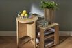 Miniature Table d'appoint en bois clair Merge 2