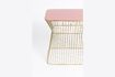 Miniature Table d'appoint en fer rose No Offence 5