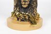 Miniature Table d'appoint en résine beige Fother Mucker Lion 8