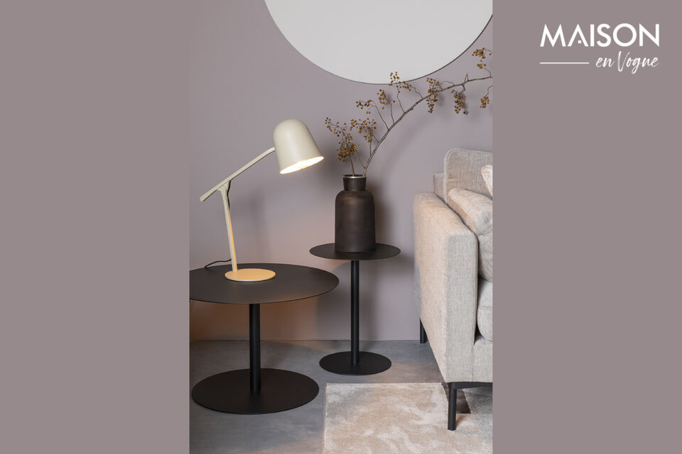 Vous apprécierez son design moderne et intemporel