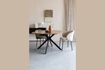 Miniature Table de repas ronde en bois beige Chase 2