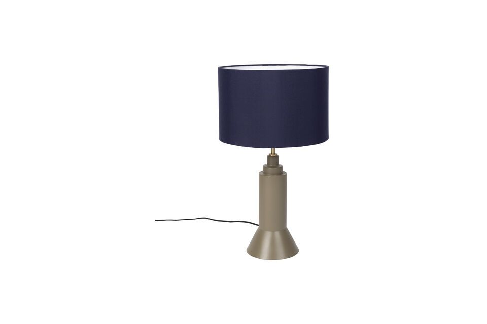 Its blue iron structure adds a modern touch to any environment