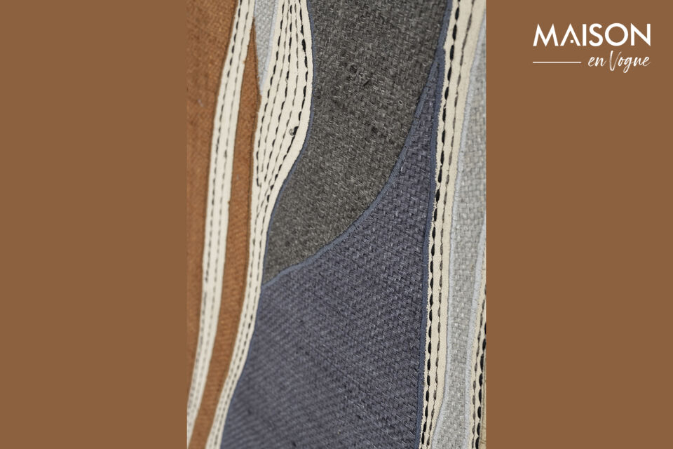 El marco está fabricado en madera ligera de mango y le confiere un encanto rústico