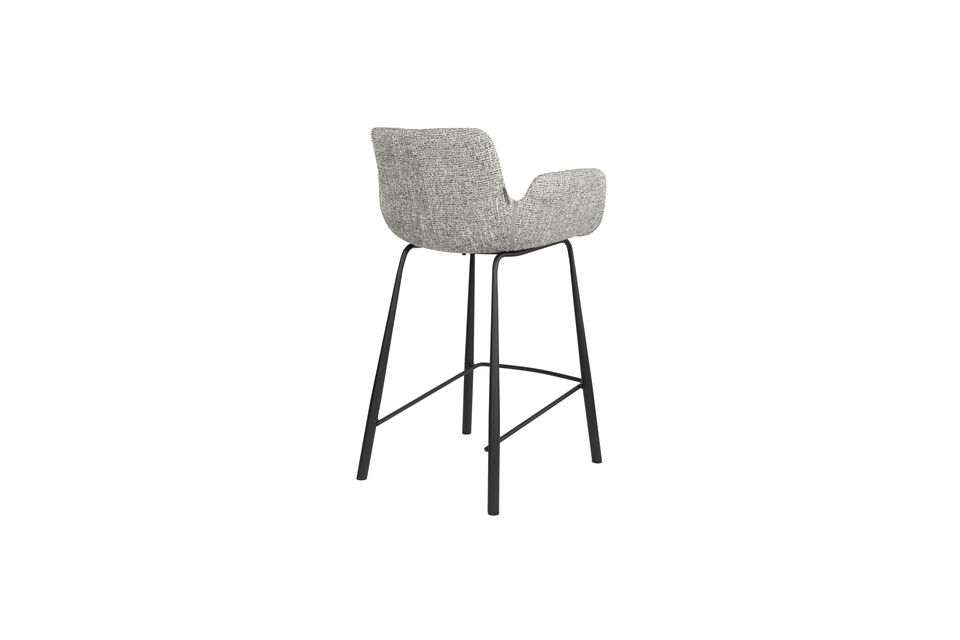 Ce tabouret de bar bas