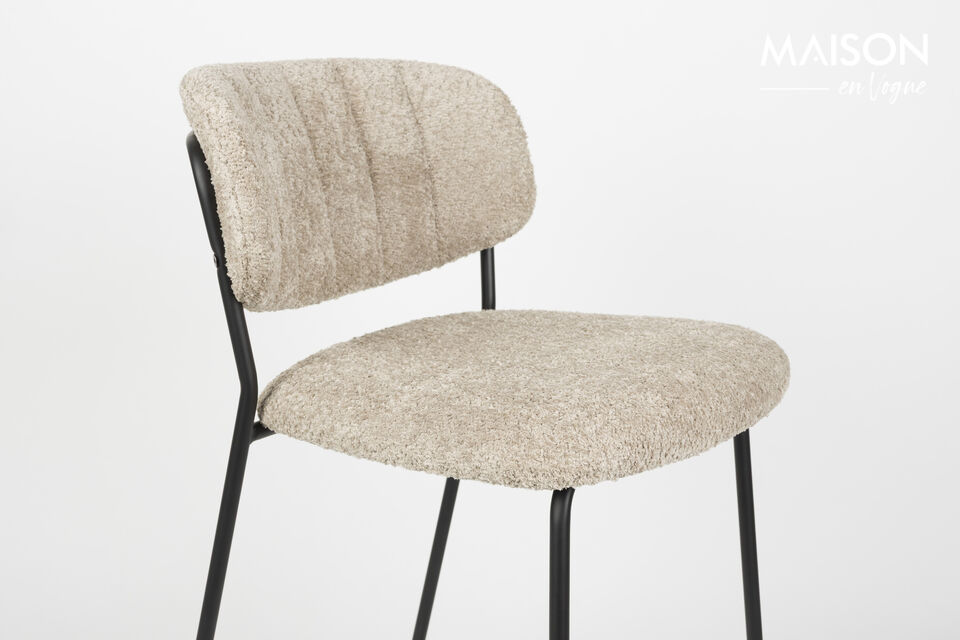 Construction robuste avec une hauteur d\'assise agréable, parfaite pour le bar