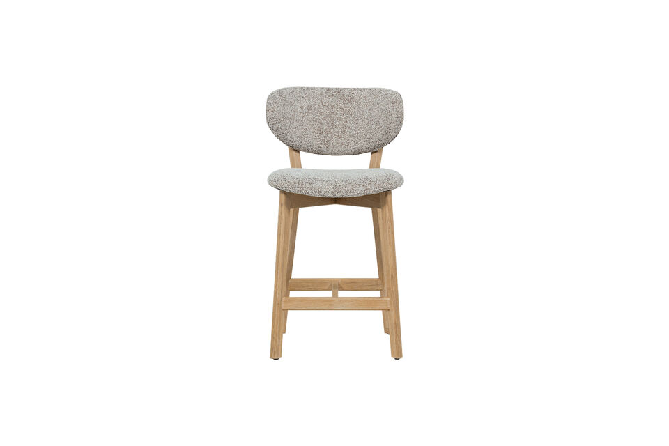 Ce tabouret de bar de la s&eacute;rie Udar combine des mat&eacute;riaux naturels avec un design