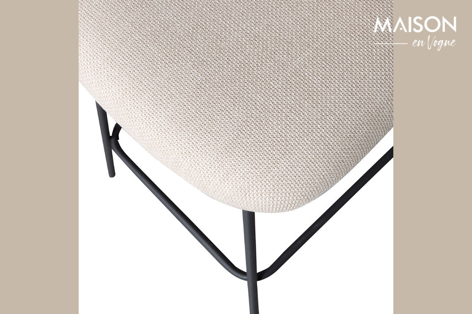 Kjeld est également disponible comme chaise de salle à manger