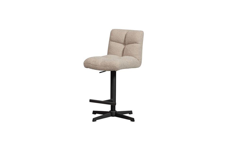 Le modèle Vinny possède une base en métal noir équipée d\'un repose-pieds confortable et d\'un