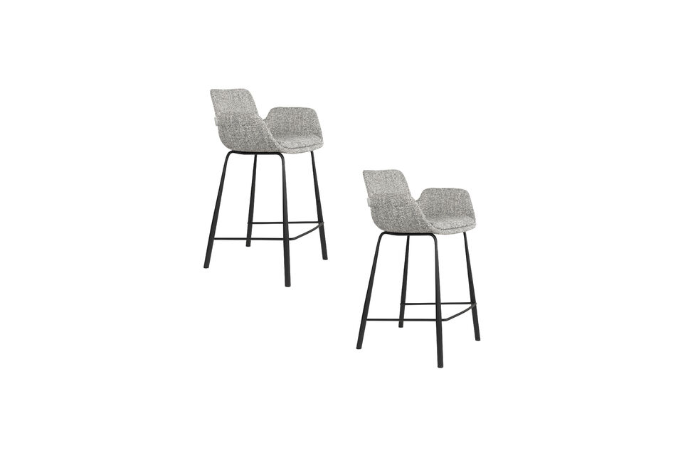 Un consejo de Zuiver: al combinar estos taburetes de isla de cocina con las sillas de comedor de la