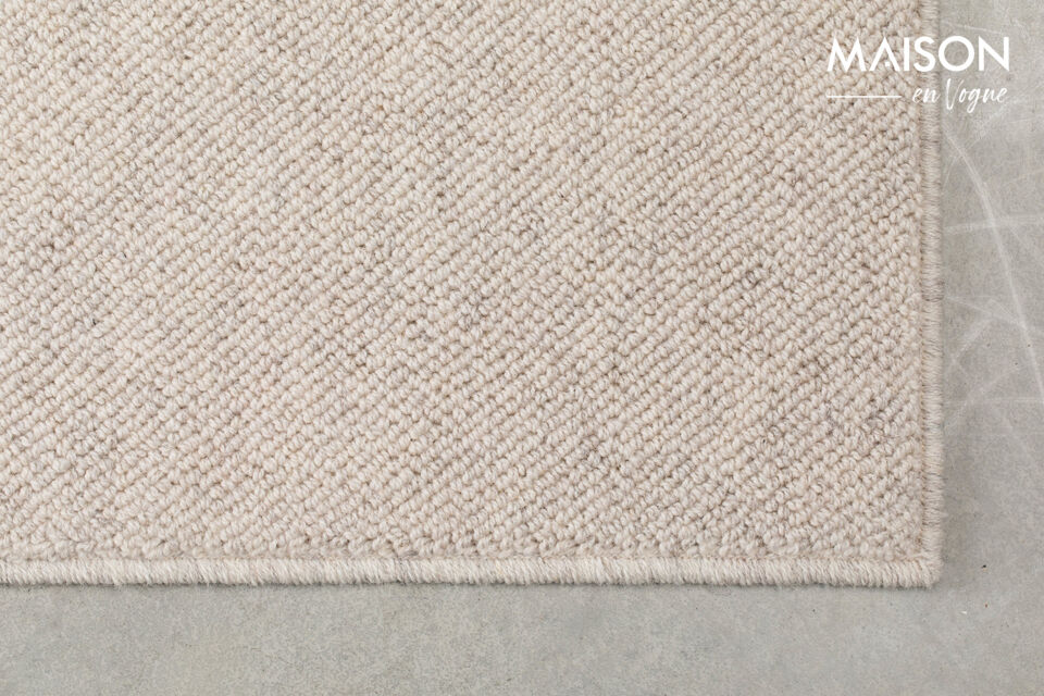Ce tapis rectangulaire