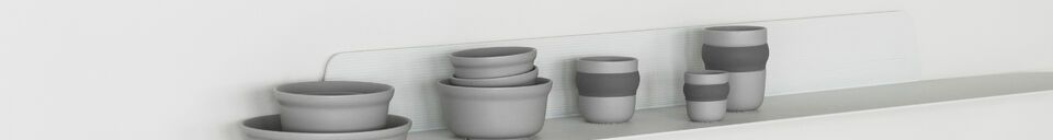 Mise en avant matière Tasse à espresso en céramique beige Obi