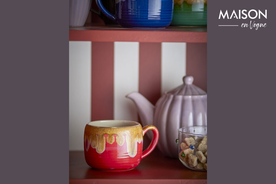 La tasse Sheen de Bloomingville est présentée dans un set de quatre et est fabriquée en grès