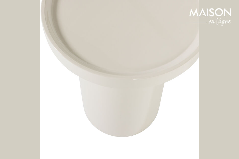 Design minimalista MDF con finitura lucida Formato compatto  Il tavolino Veluna