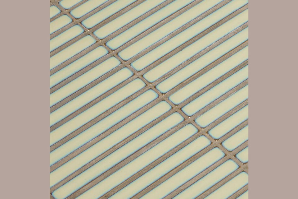 Aggiungete un tocco di freschezza al vostro arredamento con il tavolino in legno di menta Tile