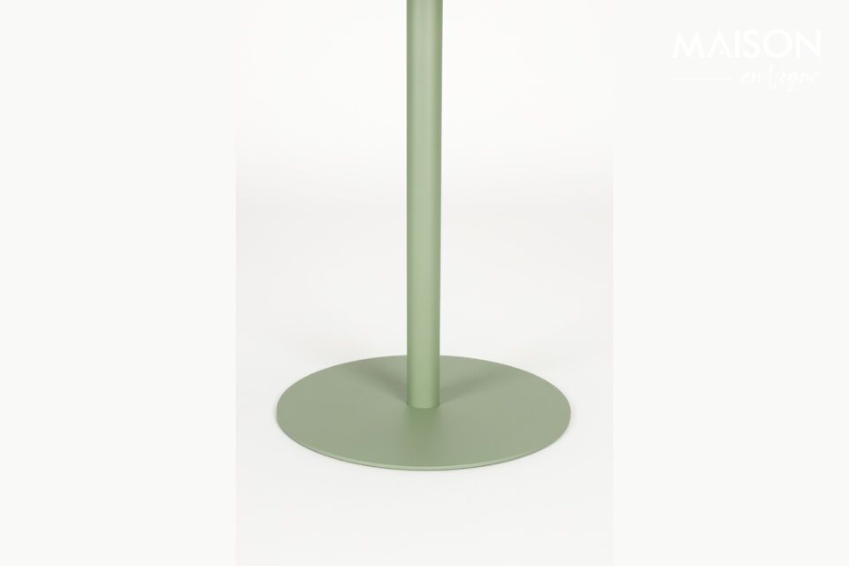 Con il suo design elegante e la delicata tonalità verde