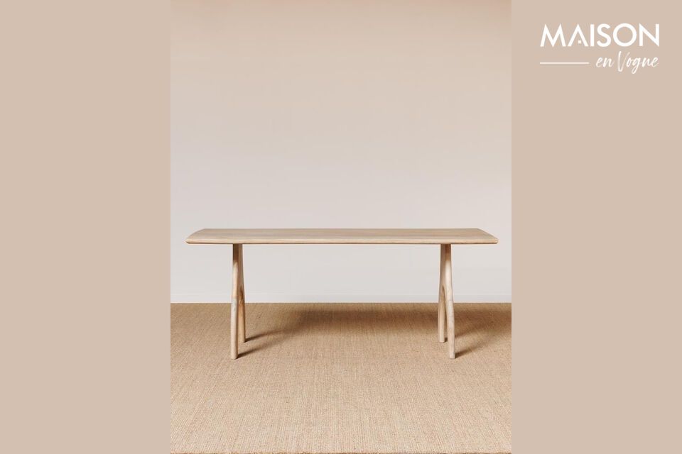 Il legno di mango è rinomato per la sua durata e resistenza all\'usura quotidiana
