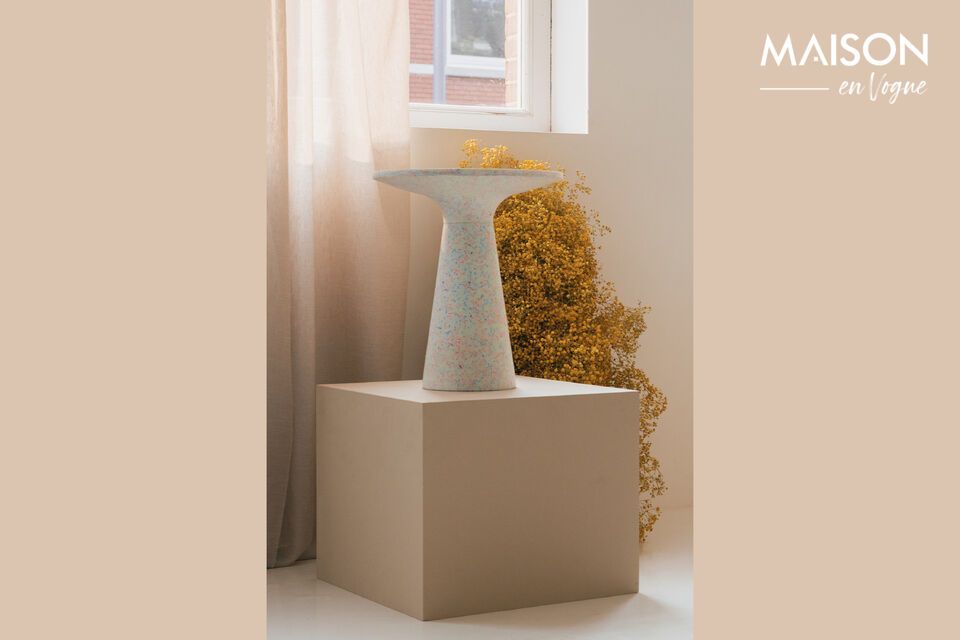 Made from recycled plastic