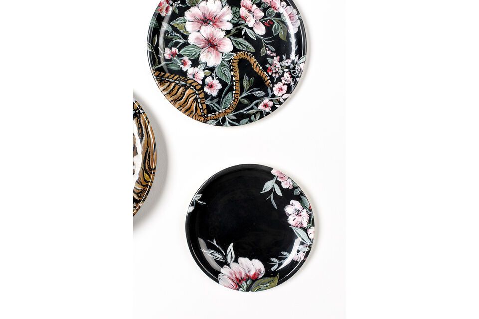 De Tiger wandlamp is perfect voor mensen die een artistiek statement willen maken in hun ruimte en