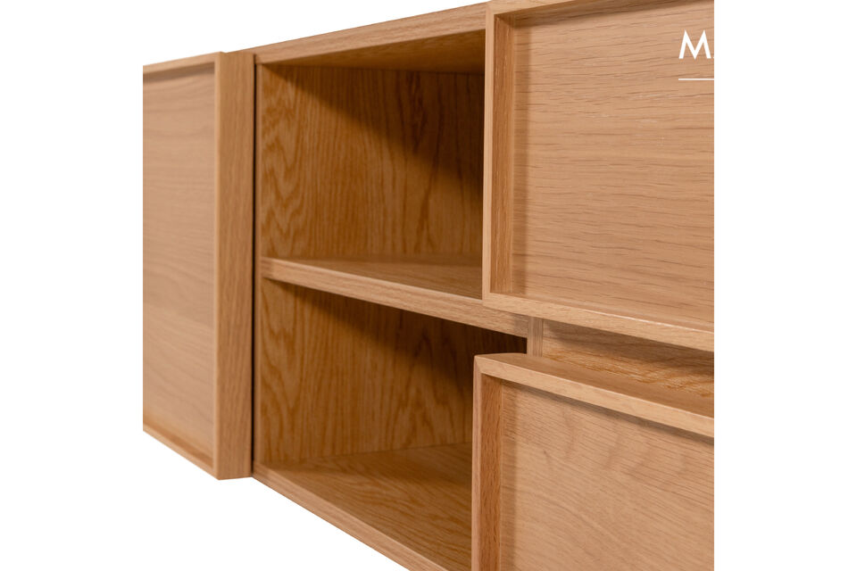 Melamine kan een matte of een glanzende afwerking geven en is bijzonder sterk