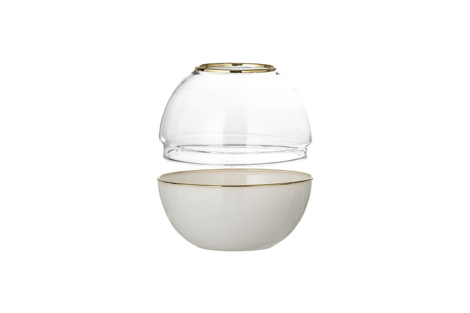 Ce joli globe en verre blanc peut servir de vase ou de rangement