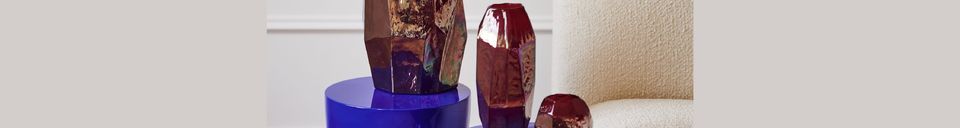 Mise en avant matière Vase en verre rouge Luster