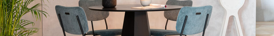 Mise en avant matière Vase Fajen en marbre noir