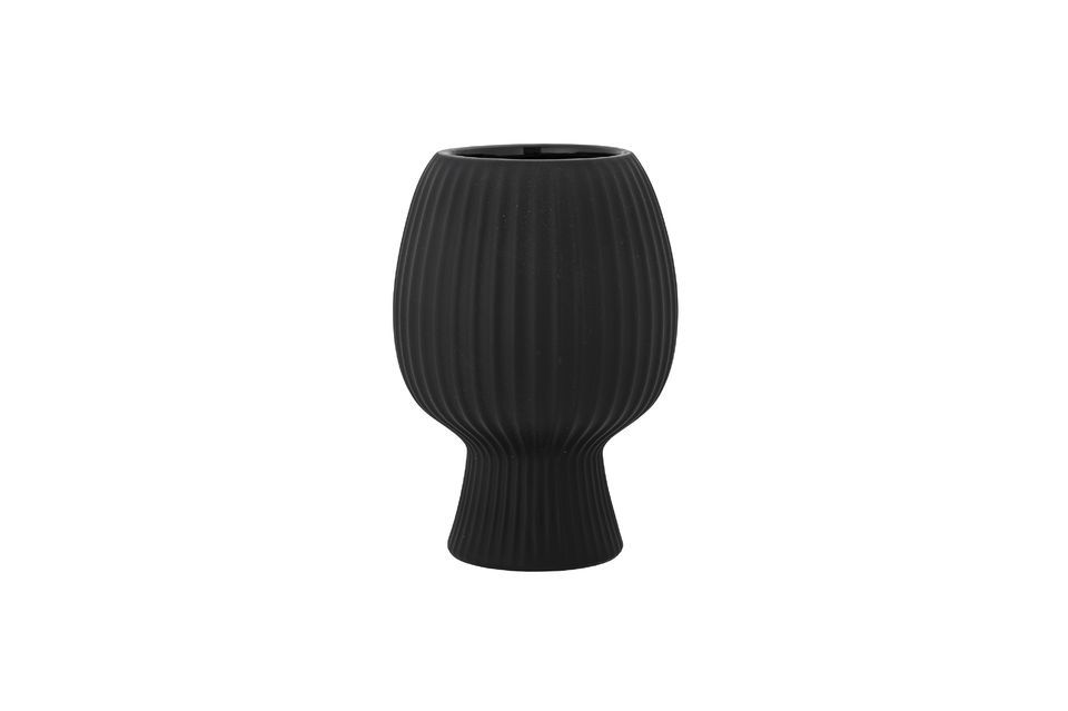 Vase noir en grès Dagny Bloomingville