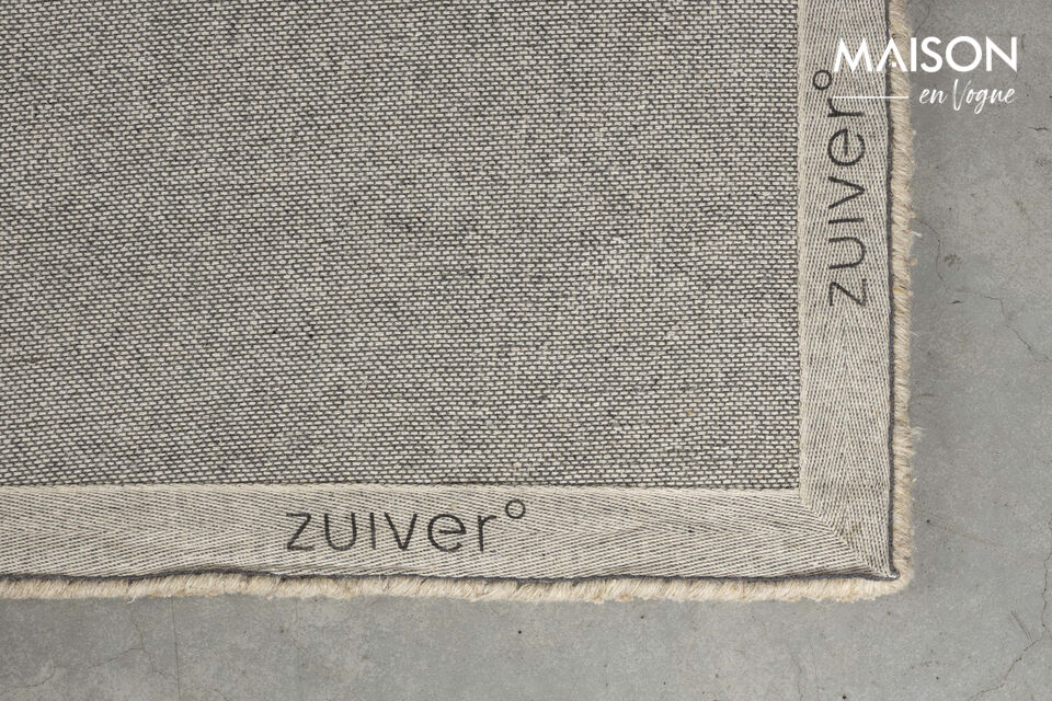 Het zachte materiaal voelt heerlijk zacht onder je voeten