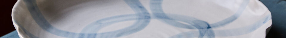 Material Details White and light blue earthenware tray HDIsa
