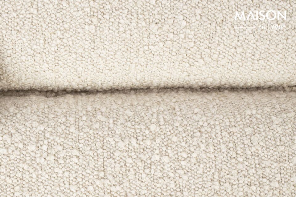 Footrests, elegance and functionality in your home.