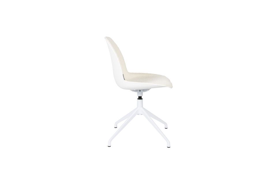 Its light weight of 6 kg makes it easy to handle and reposition as required